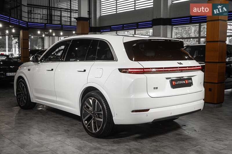 Универсал Li Auto L7 2024 в Одессе фото 76 Универсал Li Auto L7 2024 в Одессе