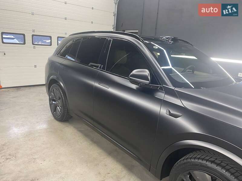 Внедорожник / Кроссовер Li Auto L7 2024 в Киеве