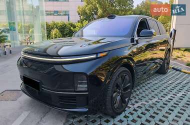 Внедорожник / Кроссовер Li Auto L7 2024 в Киеве
