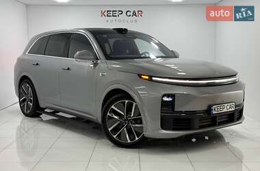 Внедорожник / Кроссовер Li Auto L7 2025 в Одессе