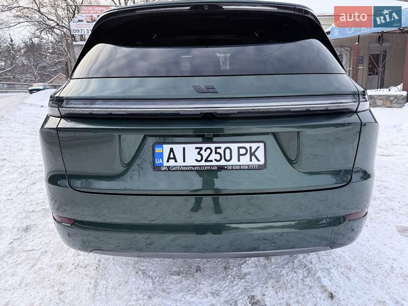 Внедорожник / Кроссовер Li Auto L7 2024 в Обухове фото 2 Внедорожник / Кроссовер Li Auto L7 2024 в Обухове