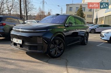 Внедорожник / Кроссовер Li Auto L7 2024 в Киеве