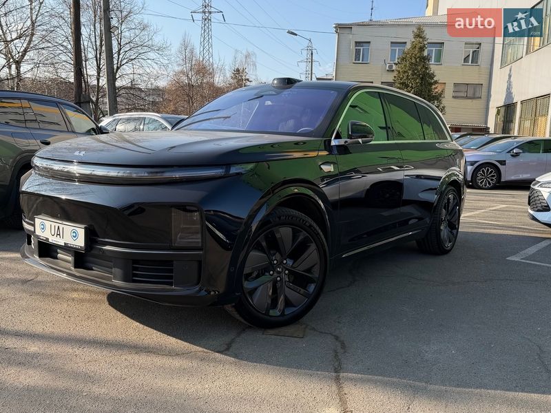 Позашляховик / Кросовер Li Auto L7 2024 в Києві