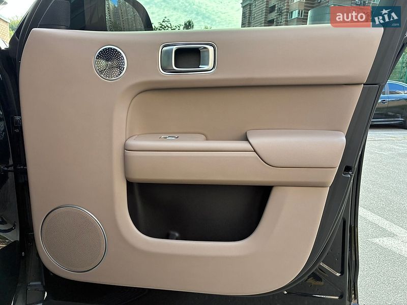 Позашляховик / Кросовер Li Auto L7 2025 в Києві