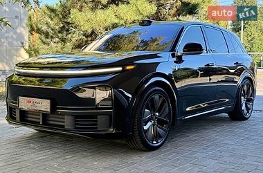 Внедорожник / Кроссовер Li Auto L7 2024 в Днепре
