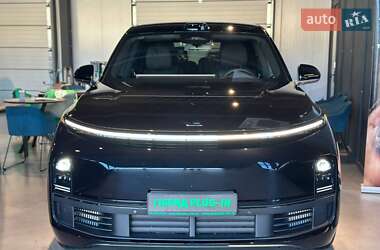 Внедорожник / Кроссовер Li Auto L9 2024 в 