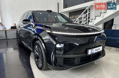 Внедорожник / Кроссовер Li Auto L9 2025 в 