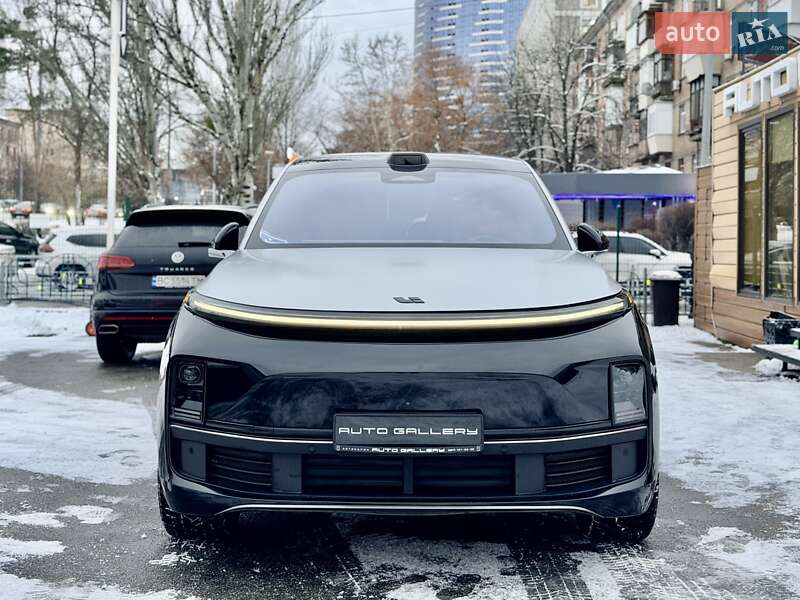 Внедорожник / Кроссовер Li Auto L9 2023 в Киеве фото 3 Внедорожник / Кроссовер Li Auto L9 2023 в Киеве