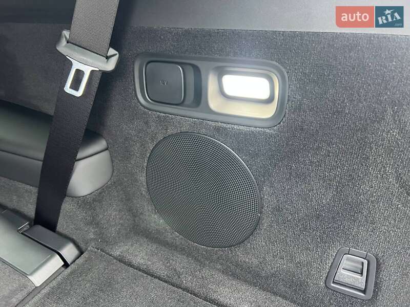 Внедорожник / Кроссовер Li Auto L9 2024 в Киеве фото 38 Внедорожник / Кроссовер Li Auto L9 2024 в Киеве