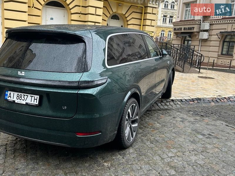 Внедорожник / Кроссовер Li Auto L9 2024 в Киеве