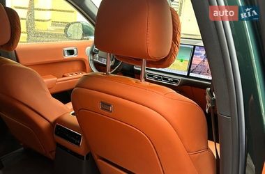 Внедорожник / Кроссовер Li Auto L9 2024 в Киеве