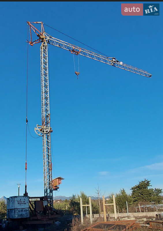 Башенный кран Liebherr 20 1983 в Ужгороде