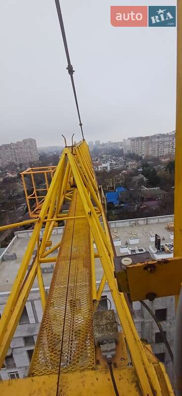 Баштовий кран Liebherr 80 HC 1985 в Одесі