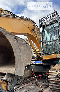 Гусеничный экскаватор Liebherr 904 2005 в 