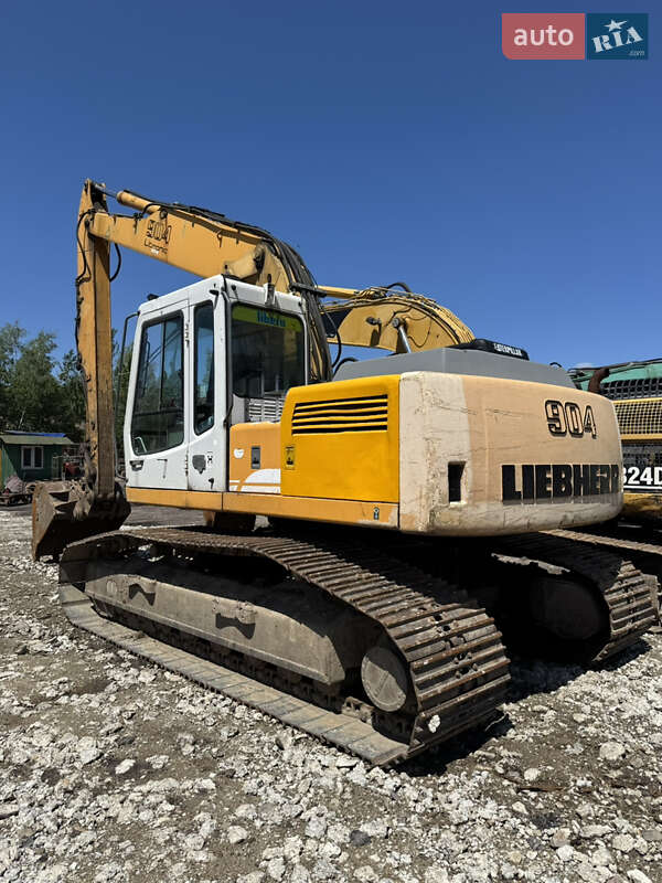 Гусеничный экскаватор Liebherr 904 2004 в Львове