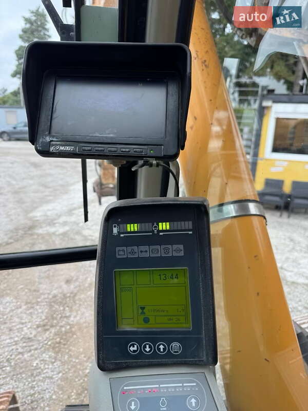 Гусеничный экскаватор Liebherr 924 2012 в Черновцах фото 9 Гусеничный экскаватор Liebherr 924 2012 в Черновцах