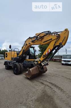 Колесный экскаватор Liebherr A 2016 в 
