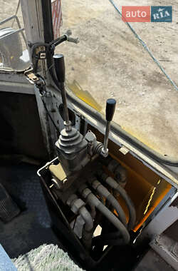 Фронтальный погрузчик Liebherr L 506 1994 в 
