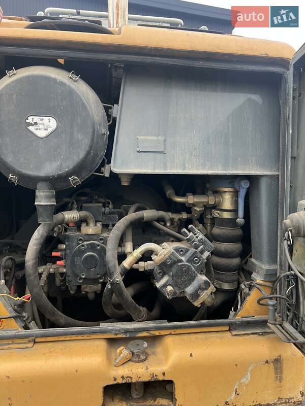 Фронтальный погрузчик Liebherr L554 2000 в Луцке фото 5 Фронтальный погрузчик Liebherr L554 2000 в Луцке