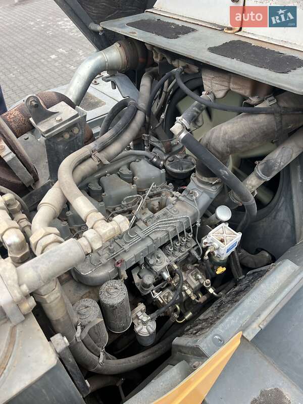 Фронтальный погрузчик Liebherr L554 2000 в Луцке фото 6 Фронтальный погрузчик Liebherr L554 2000 в Луцке