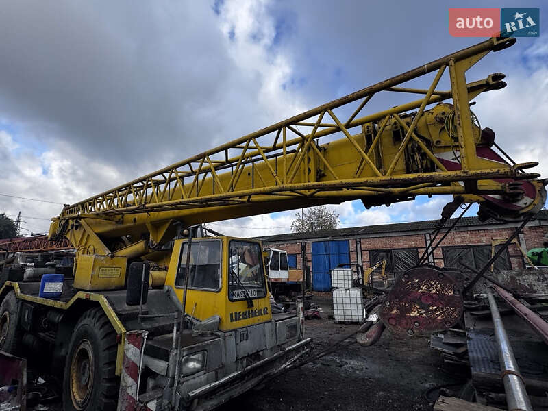 Автокран Liebherr LTM 1030 1987 в Черновцах