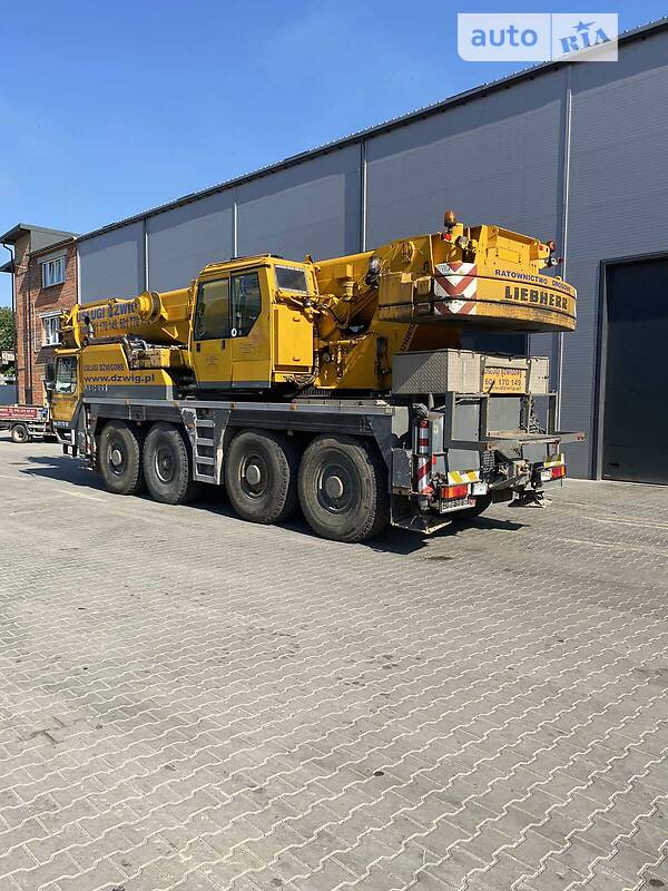 Автокран Liebherr LTM 1999 в Львове