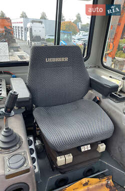 Бульдозер Liebherr PR 2005 в 