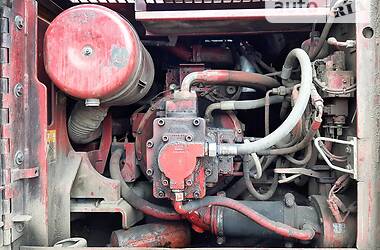 Другая спецтехника Liebherr R 914 2001 в 