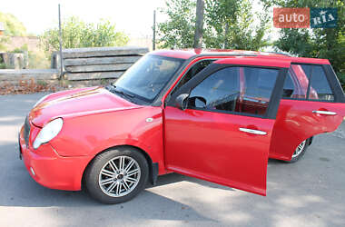 Хетчбек Lifan 320 2012 в 