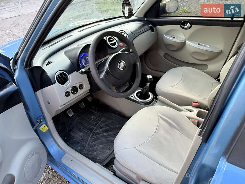 Хэтчбек Lifan 320 2011 в Хмельницком