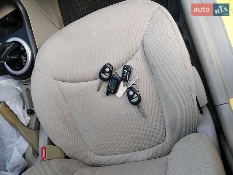 Хэтчбек Lifan 320 2011 в Борисполе