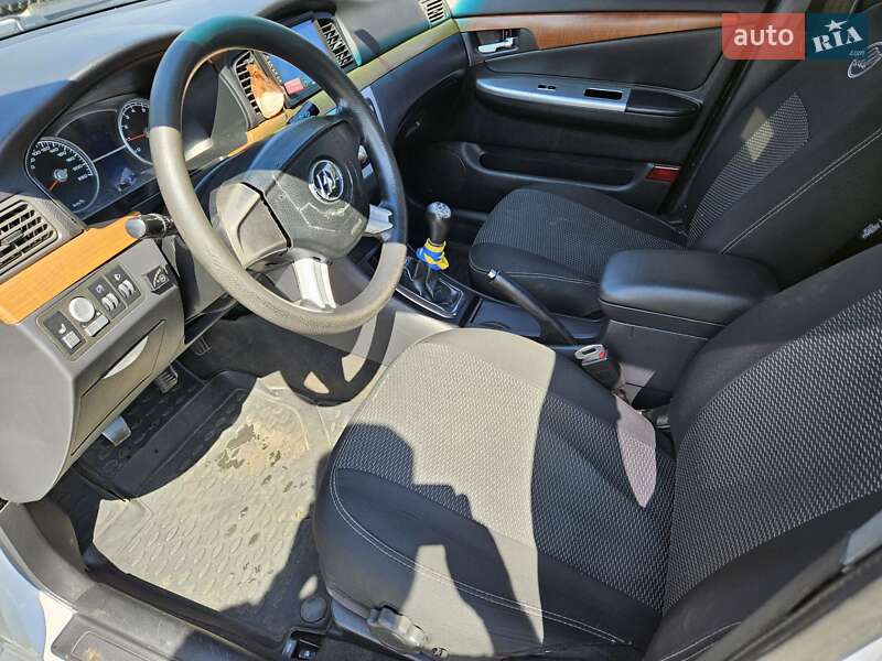 Седан Lifan 620 2012 в Шостке