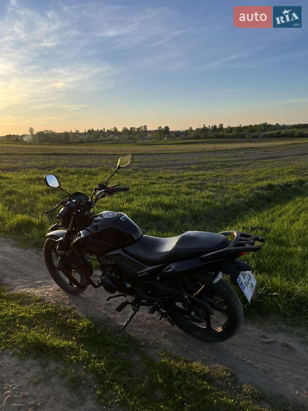 Мотоцикл Классик Lifan CCR 2023 в Глиницы
