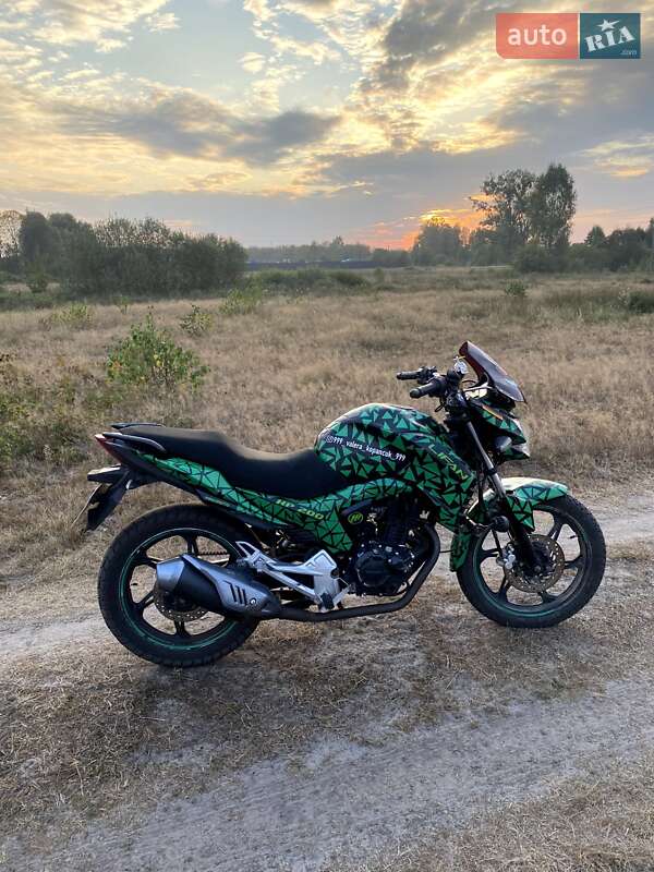 Мотоцикл Классик Lifan KP 150 2014 в Маневичах