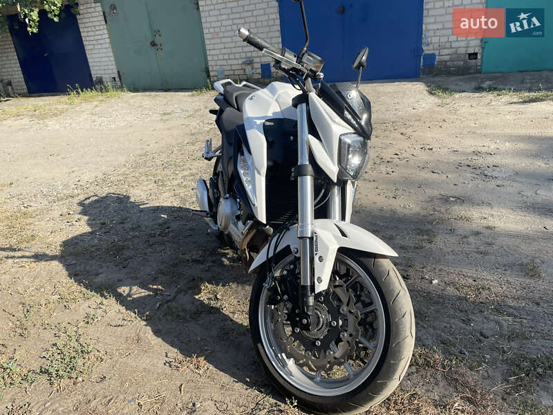 Мотоцикл Без обтекателей (Naked bike) Lifan KP 350 2020 в Павлограде фото 6 Мотоцикл Без обтекателей (Naked bike) Lifan KP 350 2020 в Павлограде