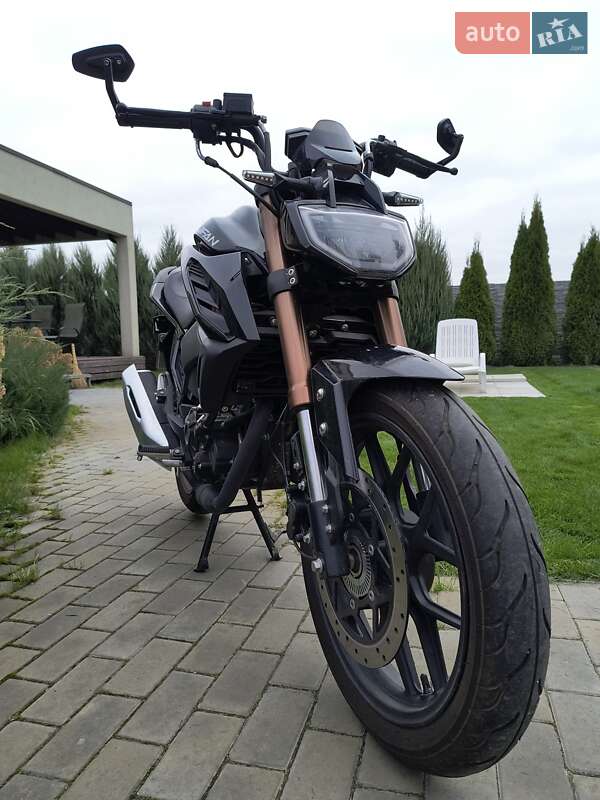 Мотоцикл Спорт-туризм Lifan KPS 200 2023 в Макарове фото 9 Мотоцикл Спорт-туризм Lifan KPS 200 2023 в Макарове