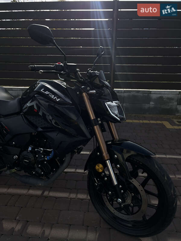 Мотоцикл Классик Lifan KPS 200 2024 в Чорткове