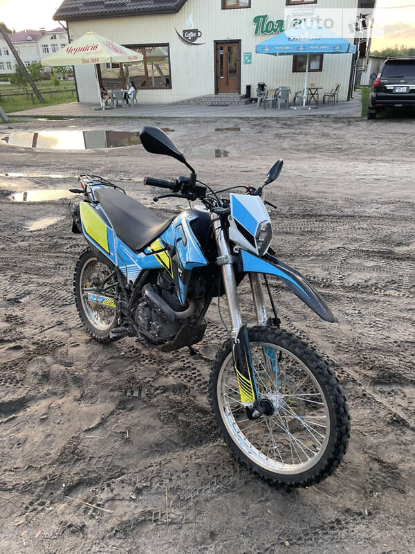 Мотоцикл Кросс Lifan KPX 250 2024 в Вараше