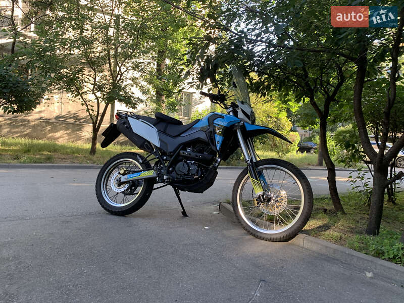 Lifan KPX 250 2024