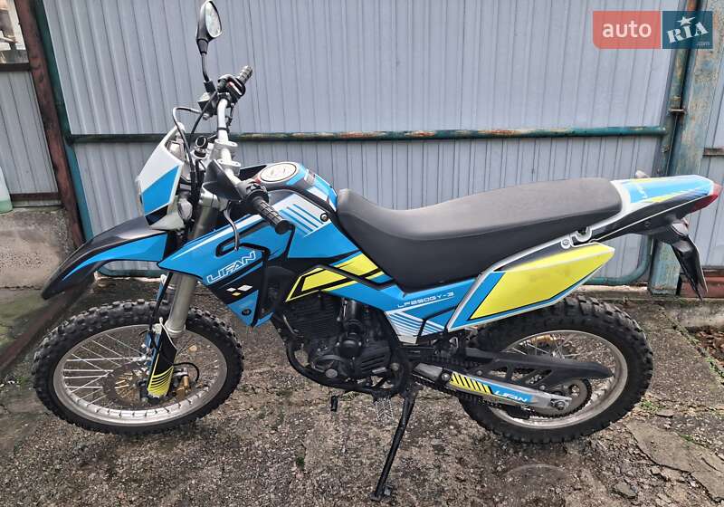 Lifan KPX 250 2023