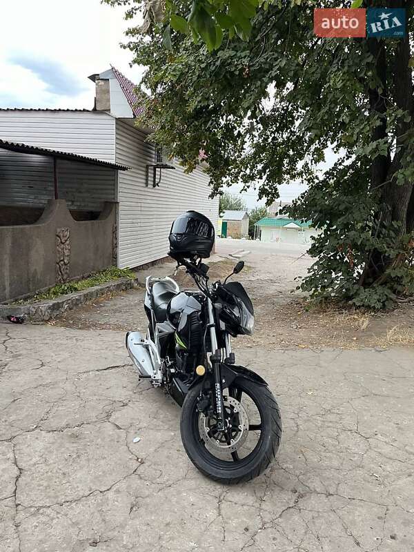 Мотоцикл Классік Lifan LF 250-3A 2014 в Кам'янському фото 14 Мотоцикл Классік Lifan LF 250-3A 2014 в Кам'янському