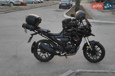 Мотоцикл Туризм Lifan LF200-10L (KPT) 2021 в 