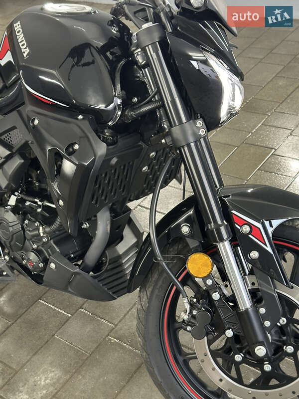 Мотоцикл Без обтекателей (Naked bike) Lifan SR 220 2023 в Ровно