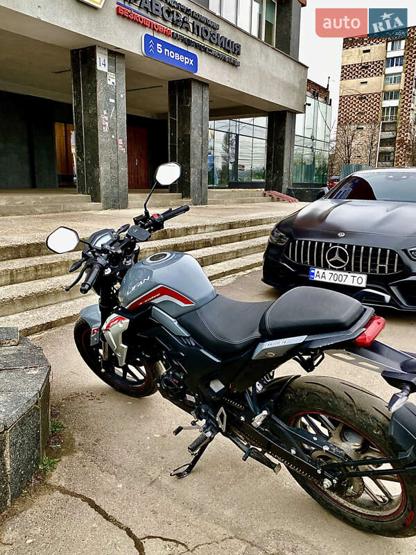 Мотоцикл Без обтекателей (Naked bike) Lifan SR 220 2024 в Виннице фото 4 Мотоцикл Без обтекателей (Naked bike) Lifan SR 220 2024 в Виннице