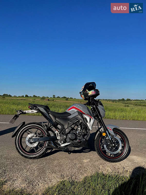 Мотоцикл Без обтекателей (Naked bike) Lifan SR 220 2025 в Дрогобыче фото 4 Мотоцикл Без обтекателей (Naked bike) Lifan SR 220 2025 в Дрогобыче