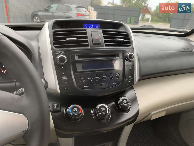 Позашляховик / Кросовер Lifan X60 2013 в Костопілі