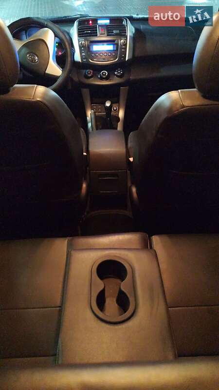 Внедорожник / Кроссовер Lifan X60 2014 в Черкассах