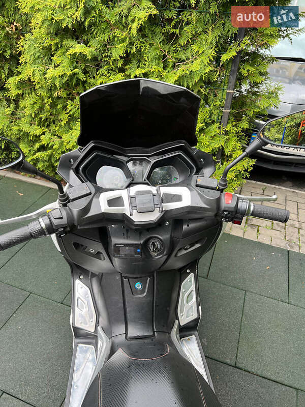 Макси-скутер Like.Bike Earth 2021 в Киеве