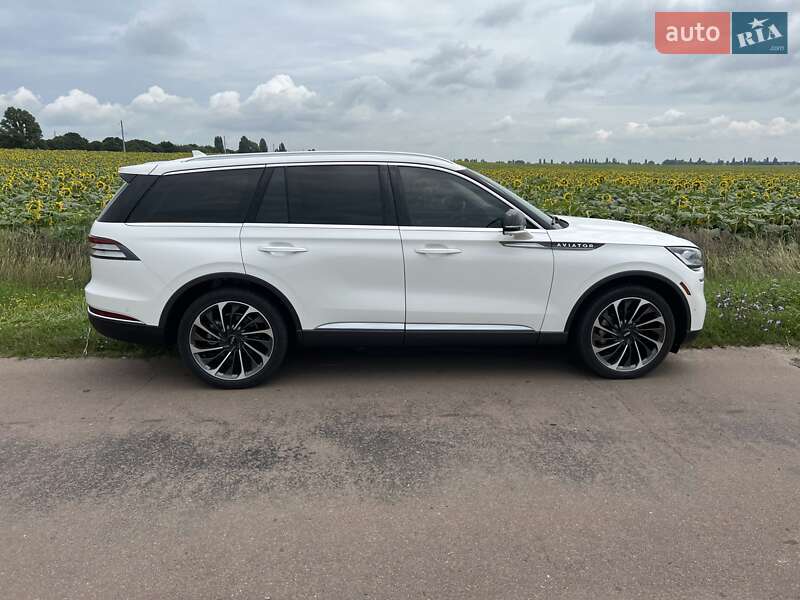 Позашляховик / Кросовер Lincoln Aviator 2021 в Києві