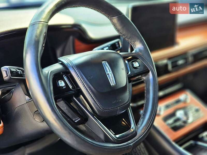 Позашляховик / Кросовер Lincoln Aviator 2021 в Луцьку